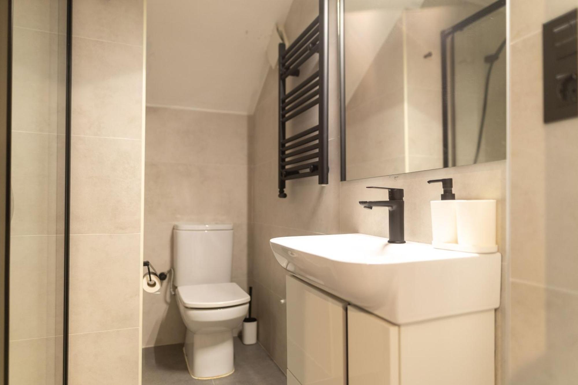 Apartment Suitur Beachfront Roc De Sant Gaieta