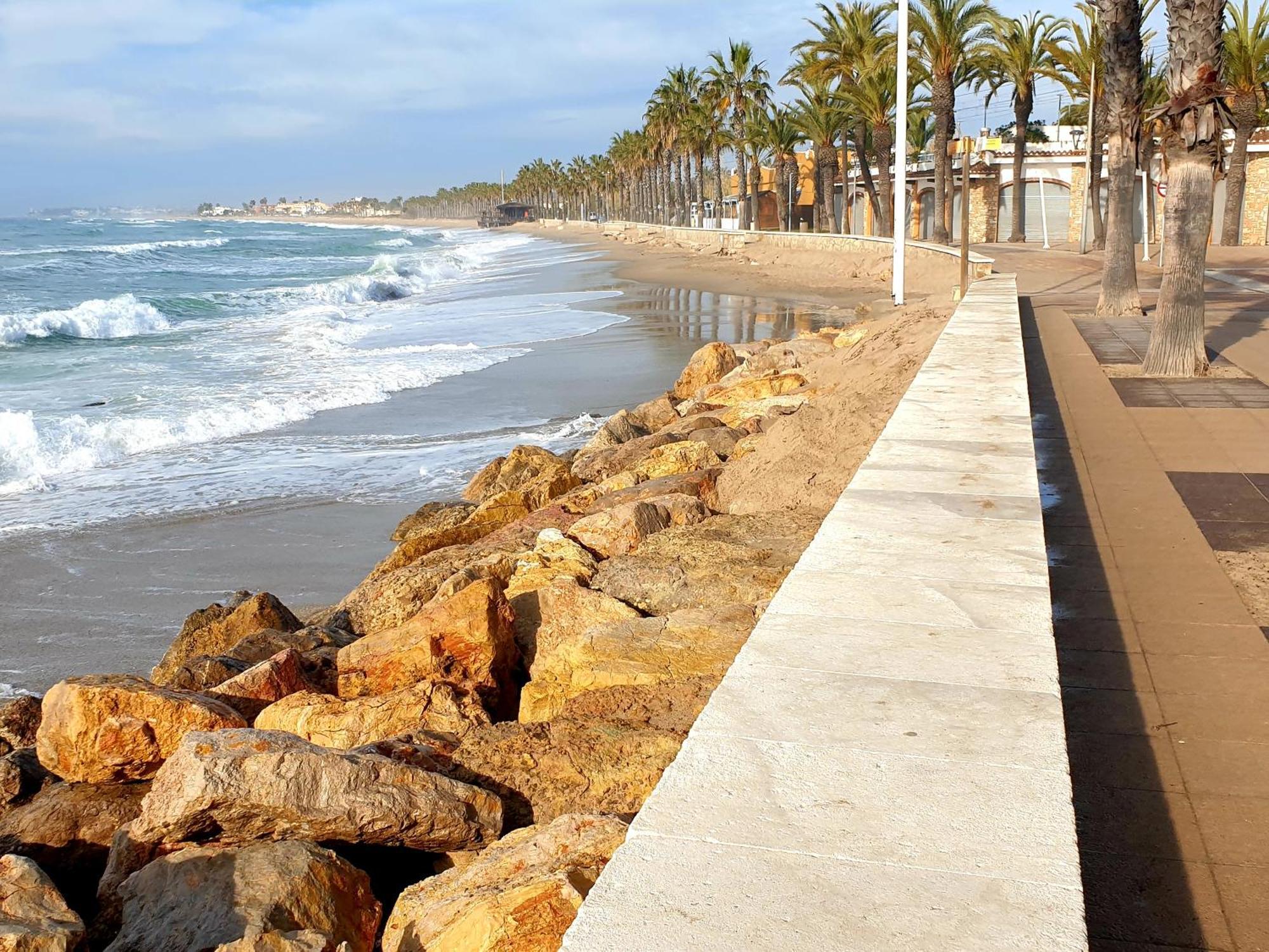 Apartment Suitur Beachfront Roc De Sant Gaieta